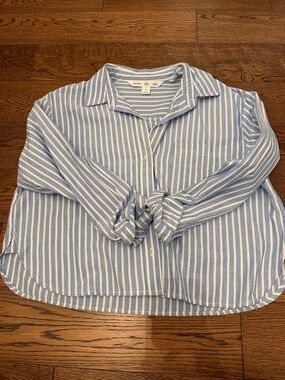 Old Navy the cropped shirt